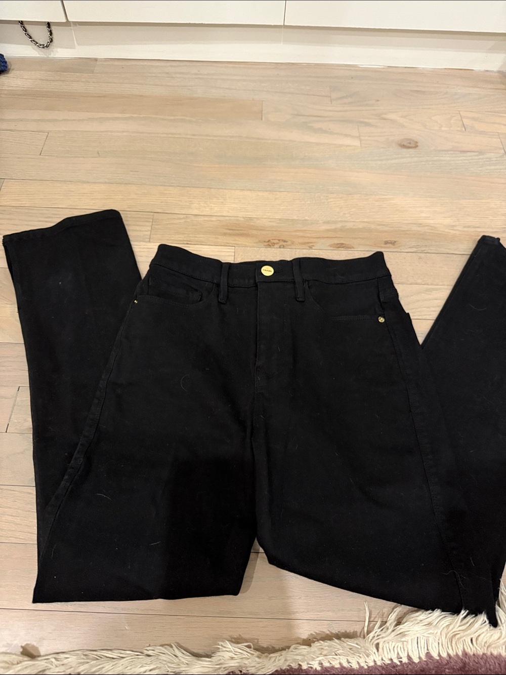 Frame Denim Le Sylvie Black High-Rise Jeans